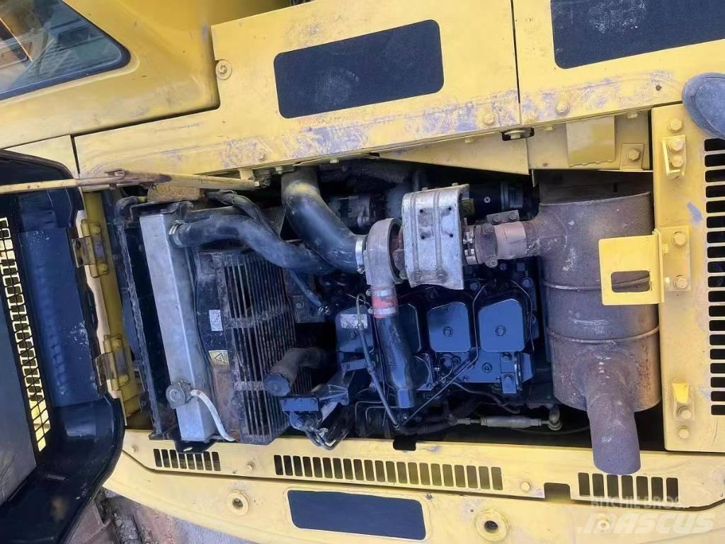 Komatsu PC120-6 Lánctalpas kotrók