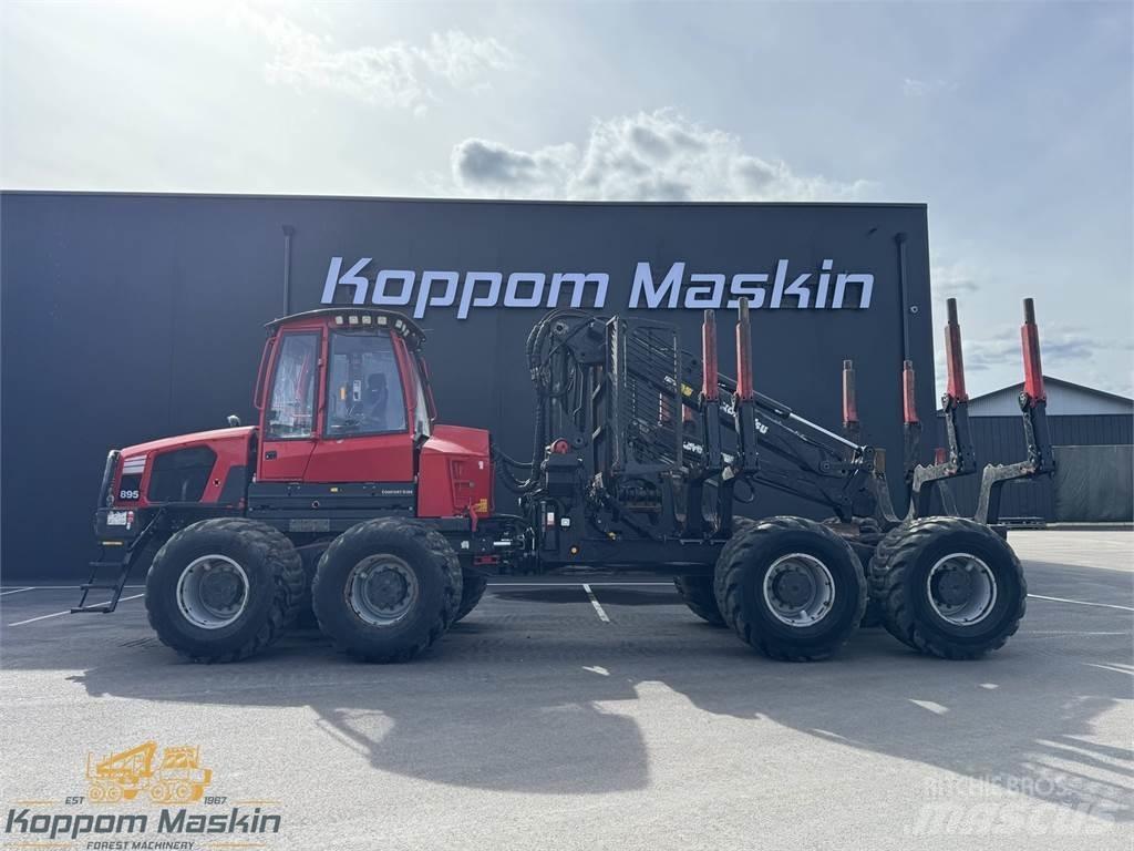 Komatsu 895 Kihordók