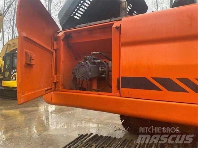 Doosan DX300LC Lánctalpas kotrók