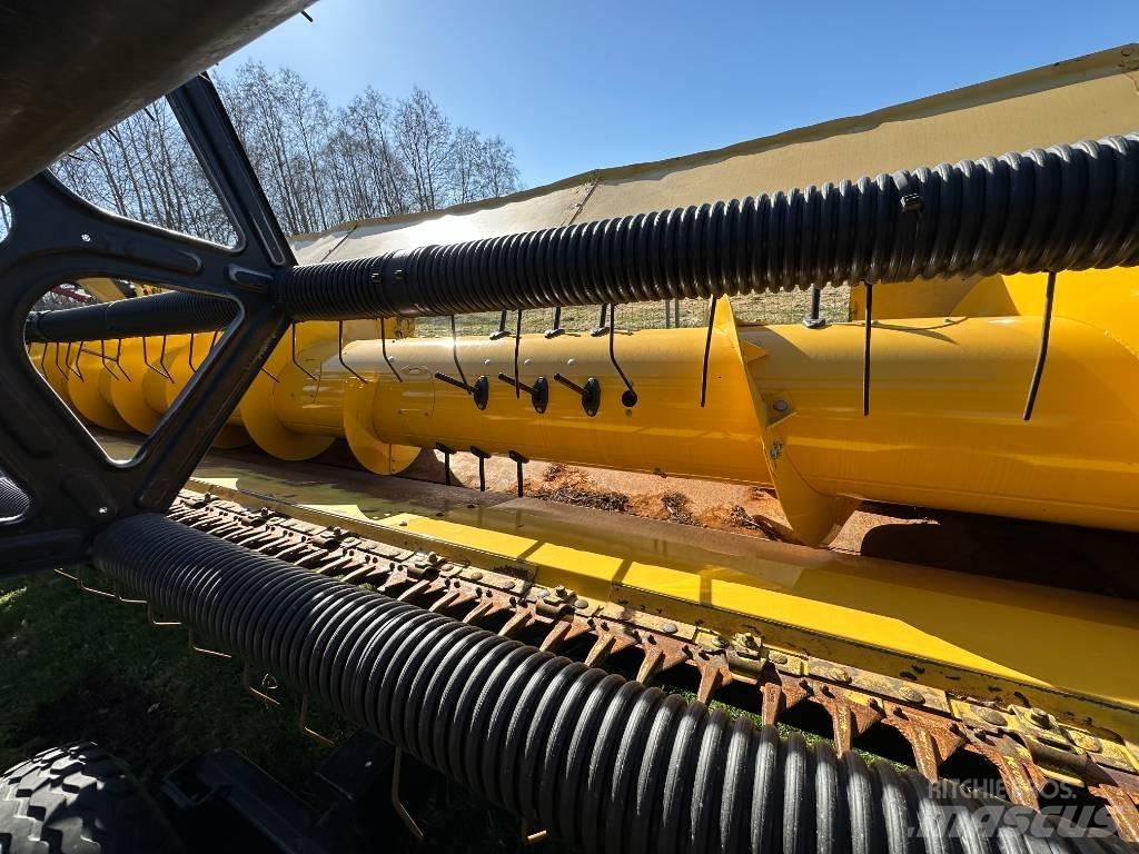 New Holland CX 8080 Kombájnok
