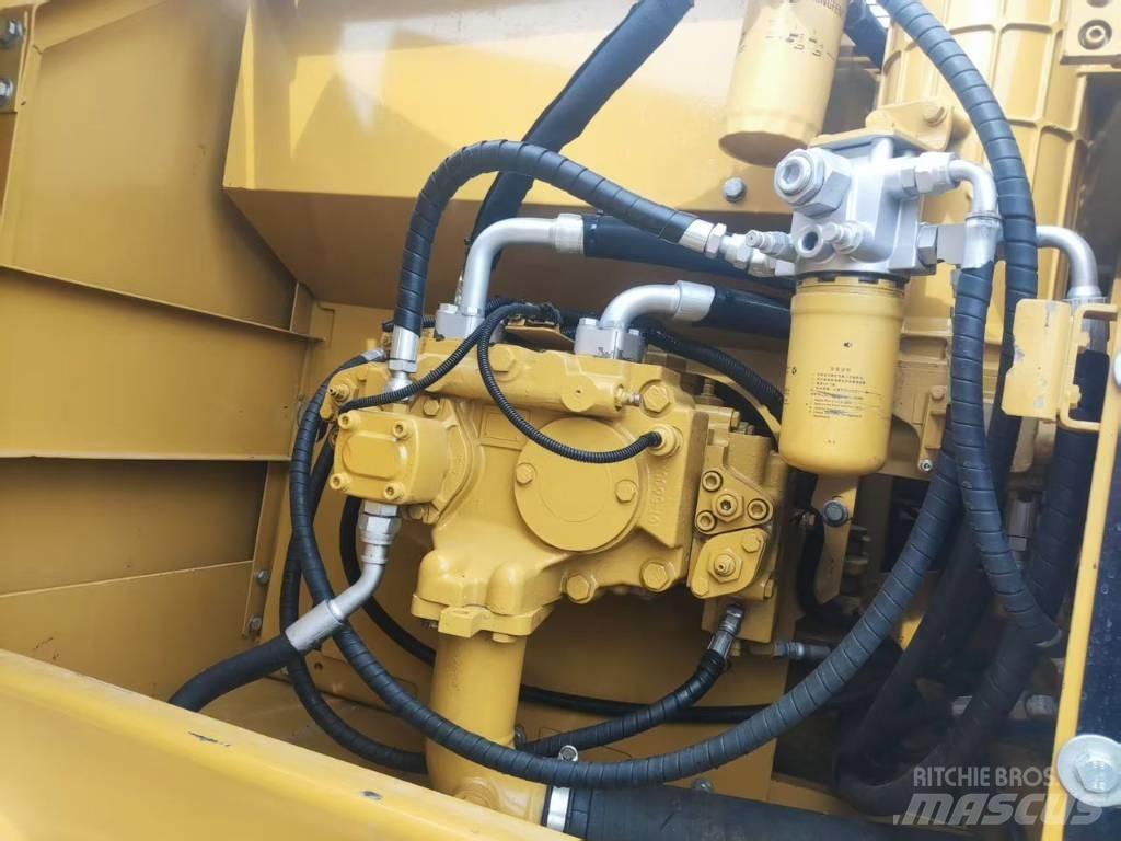 CAT 320 C Lánctalpas kotrók