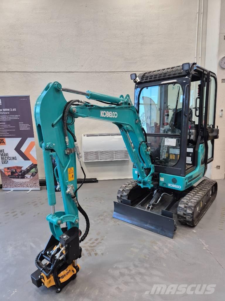 Kobelco SK 17 SR-3E Mini kotrók < 7t
