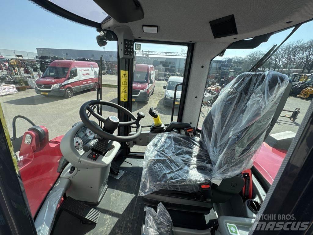 Yanmar V80-5 Gumikerekes homlokrakodók