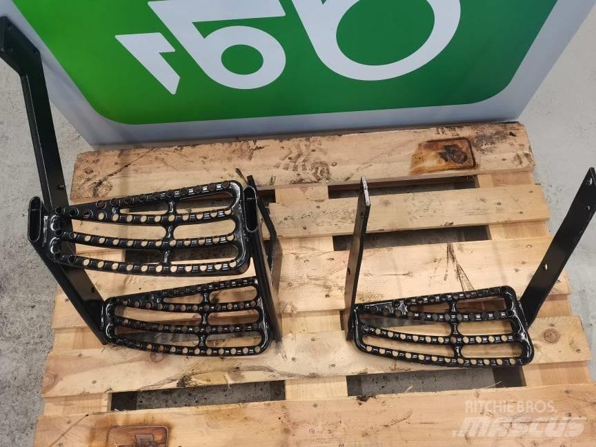 Valtra 8950  stairs Vezetőfülke és belső tartozékok