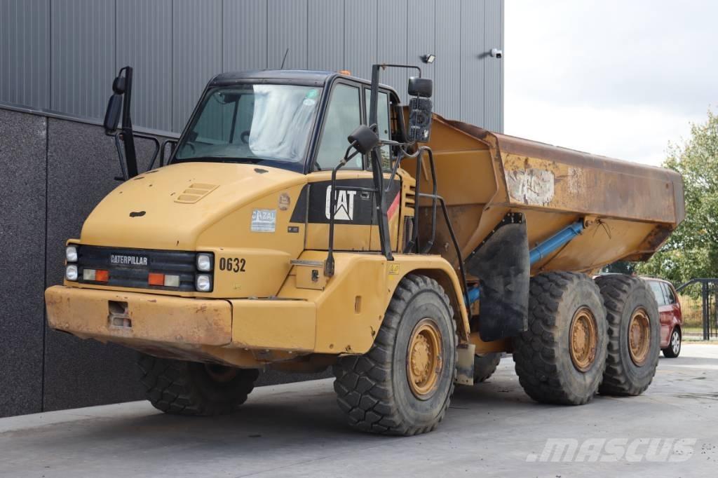 CAT 730 Csuklósdömperek