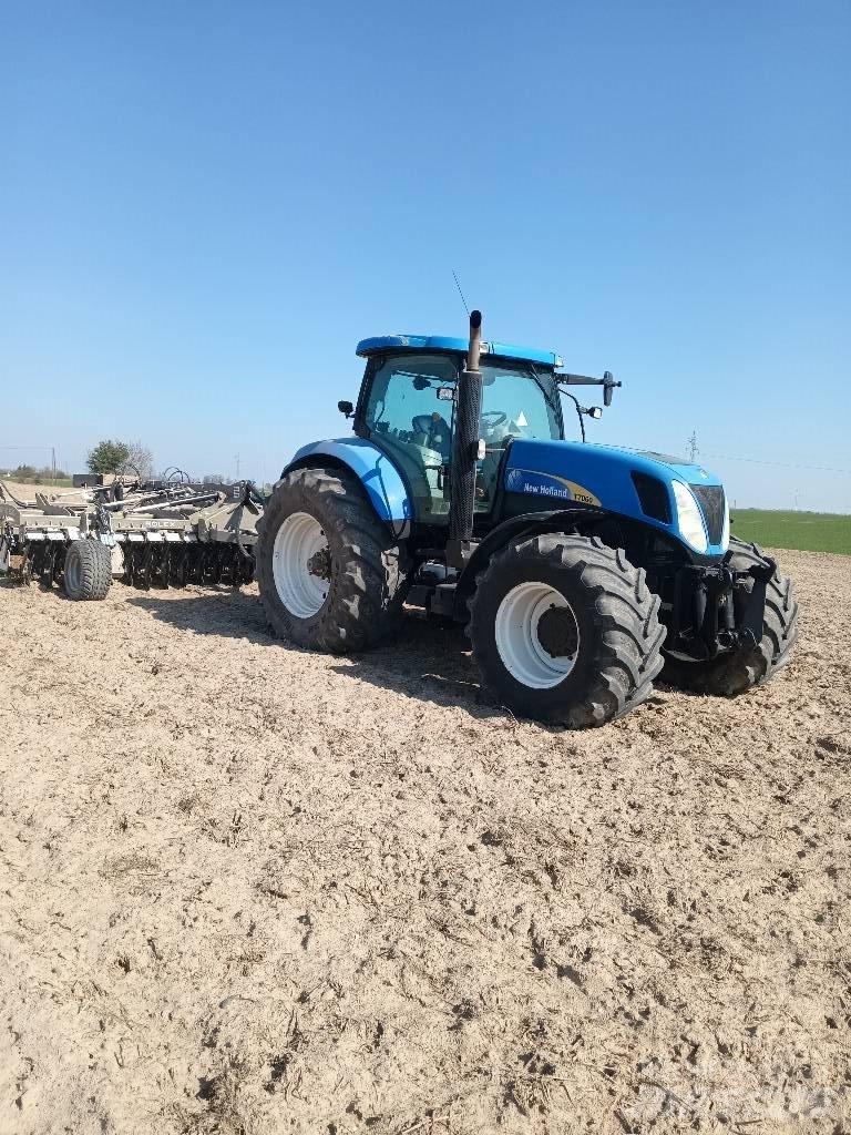 New Holland T 7060 Traktorok