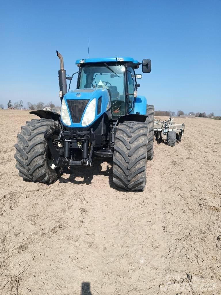 New Holland T 7060 Traktorok
