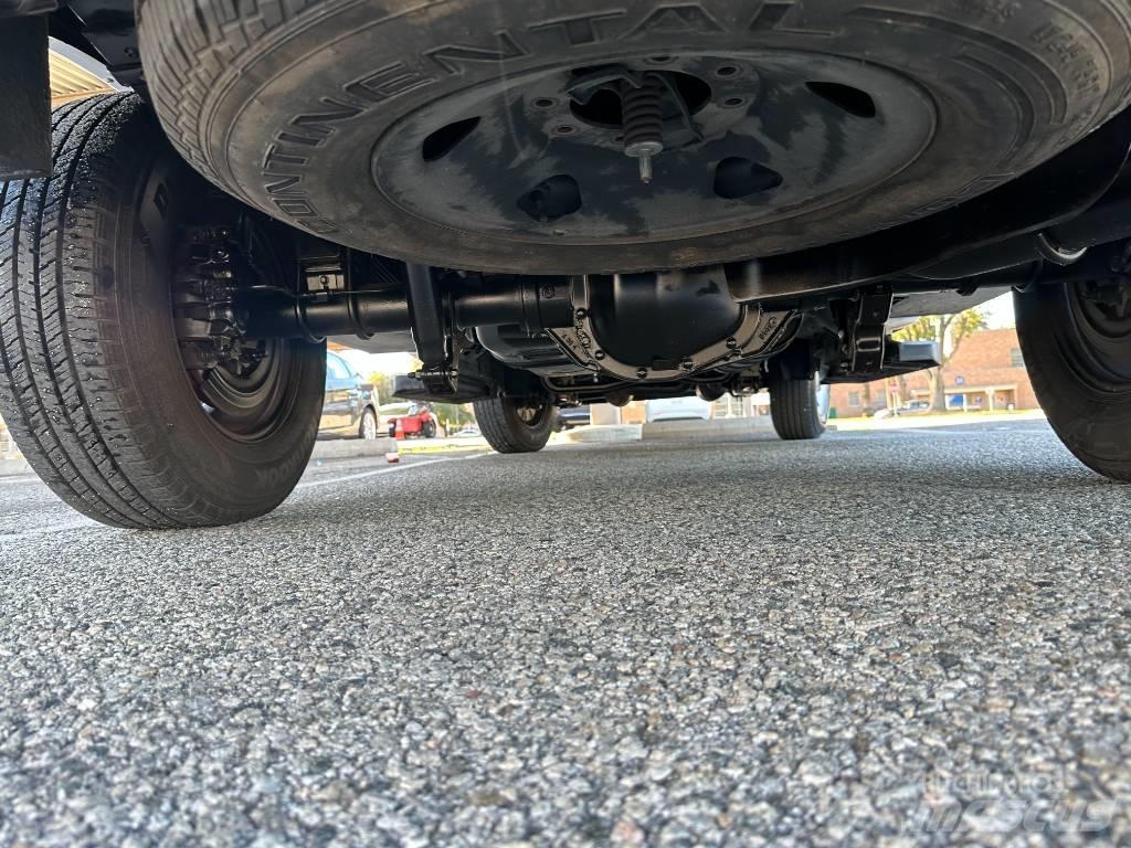 Ford F 250 Kis teherszállító/Platós kocsi