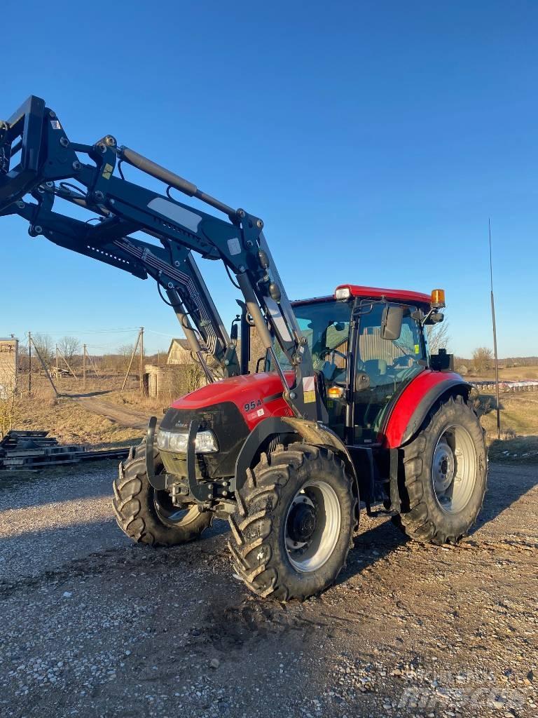 Case IH Farmall 95 A Traktorok