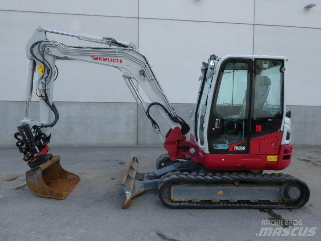 Takeuchi TB260 Mini kotrók < 7t