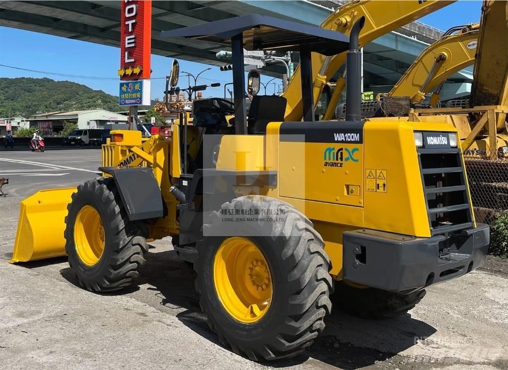 Komatsu WA100M-3 Gumikerekes homlokrakodók