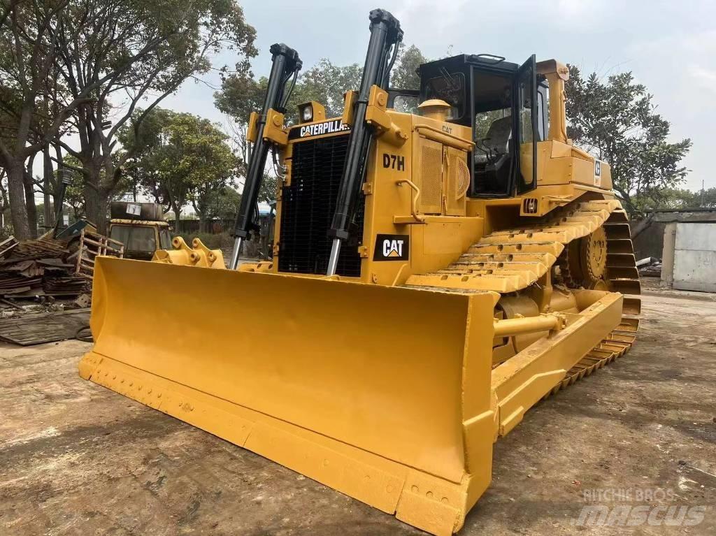 CAT D7H lánctalpas dózerek