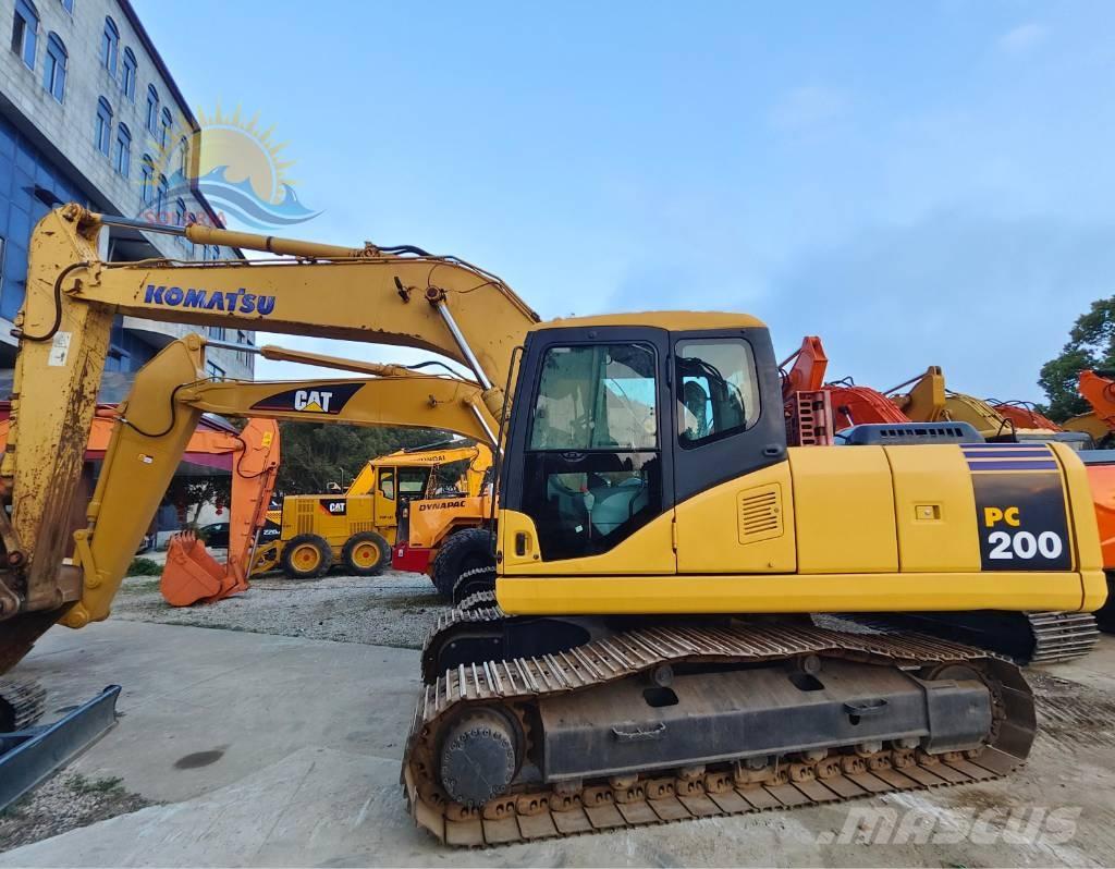 Komatsu PC 200-7 Lánctalpas kotrók