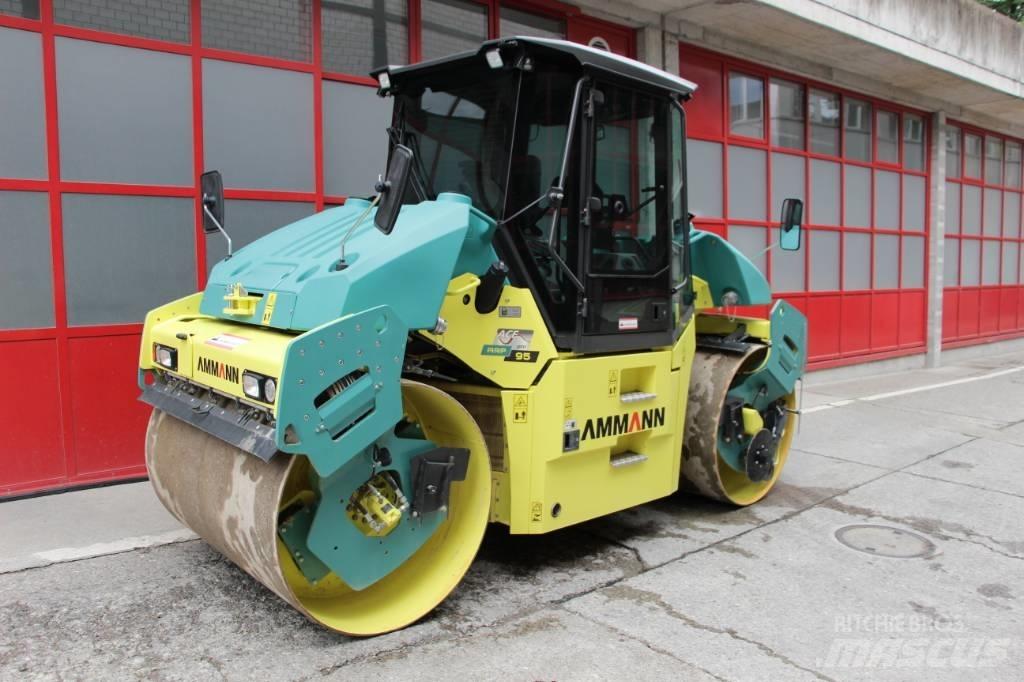 Ammann ARP 95 T4F Ikerdobos hengerek