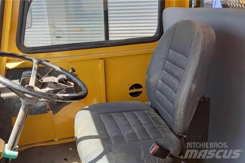 Bell B20B Tartályos teherautók