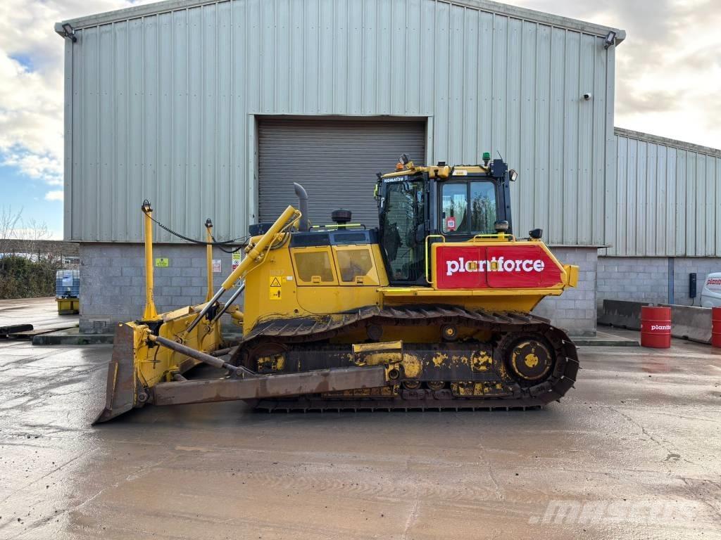 Komatsu D65PX-18E0 lánctalpas dózerek