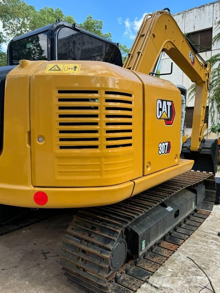 CAT 307E2 Mini kotrók < 7t
