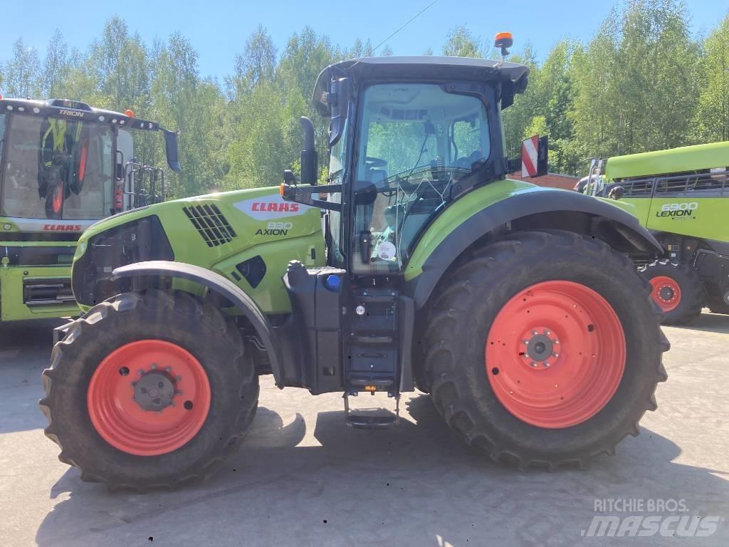 CLAAS Axion 830 CIS Traktorok