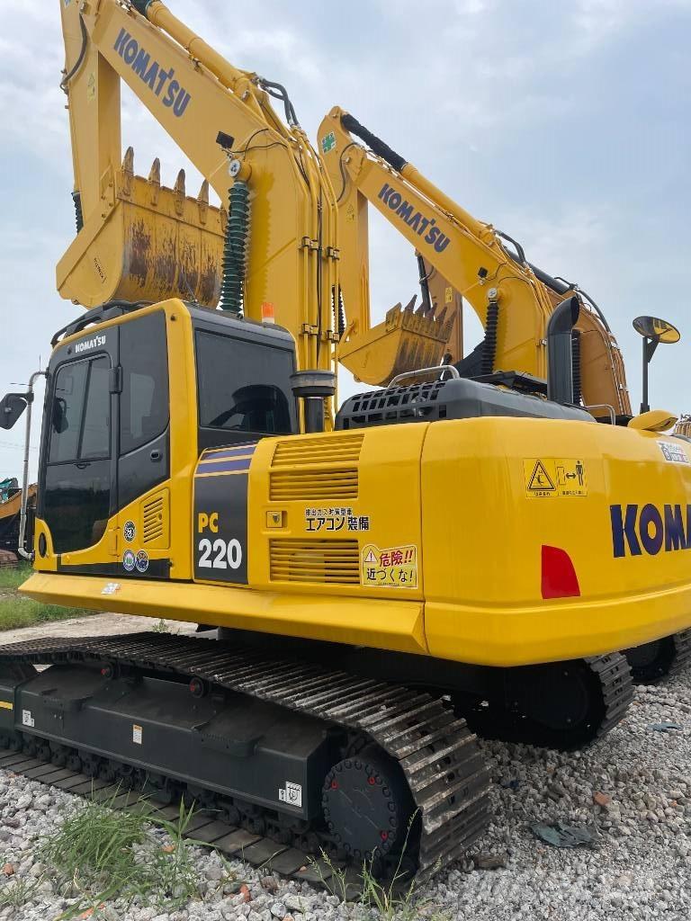 Komatsu PC 220 Lánctalpas kotrók