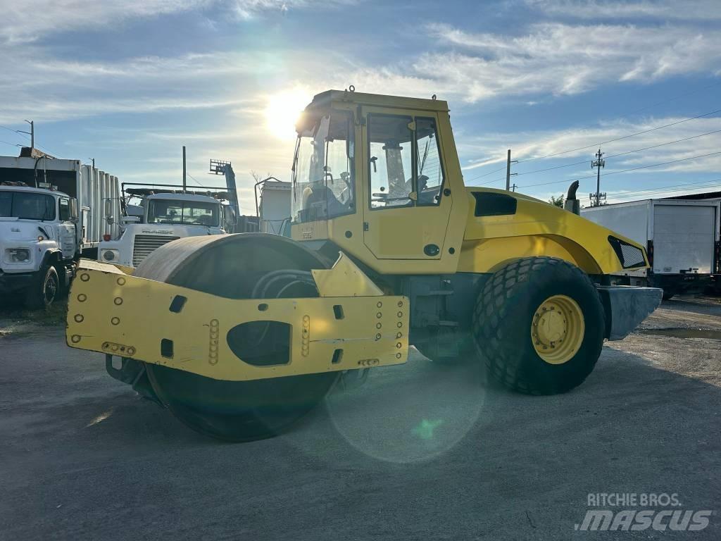 Bomag BW 219 D H-4 Egydobos hengerek