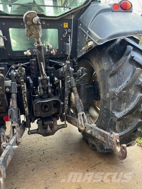 Valtra N111E Traktorok