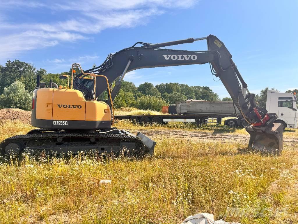 Volvo ECR 235 C L Lánctalpas kotrók