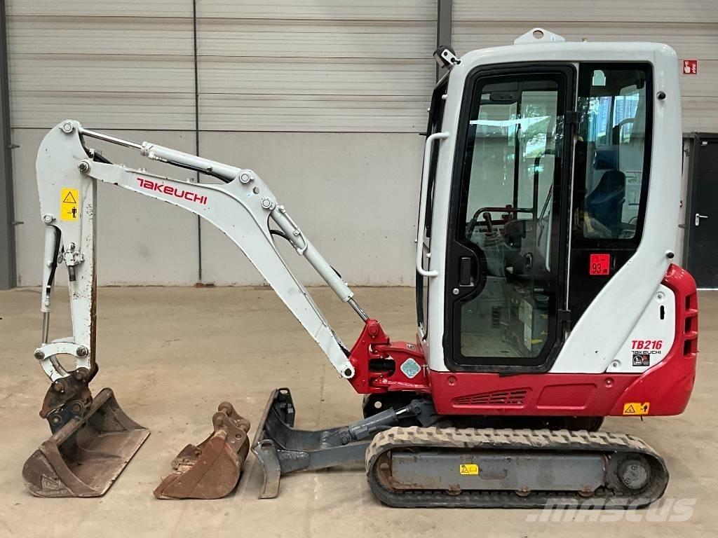 Takeuchi TB 216 Mini kotrók < 7t