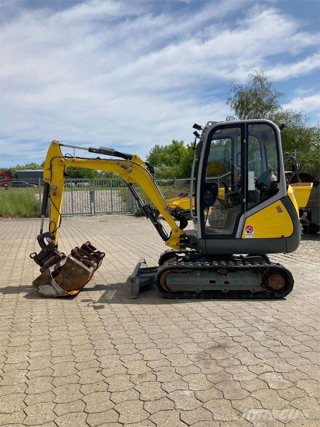 Wacker Neuson ET24 Mini kotrók < 7t