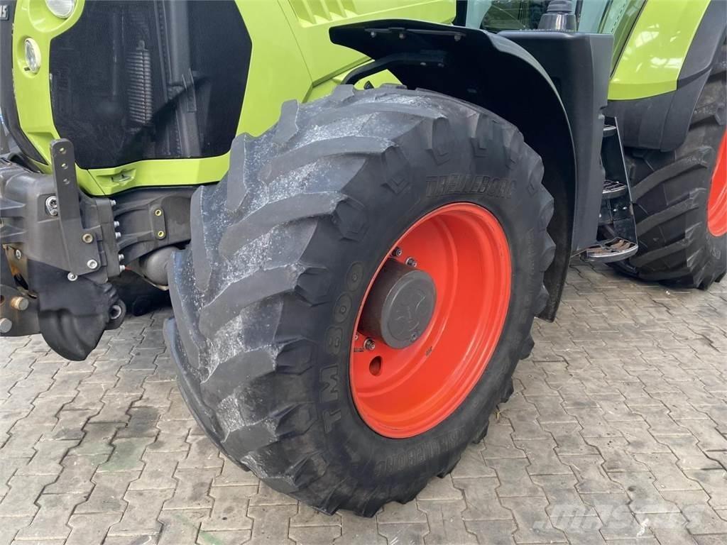 CLAAS Arion 640 Traktorok