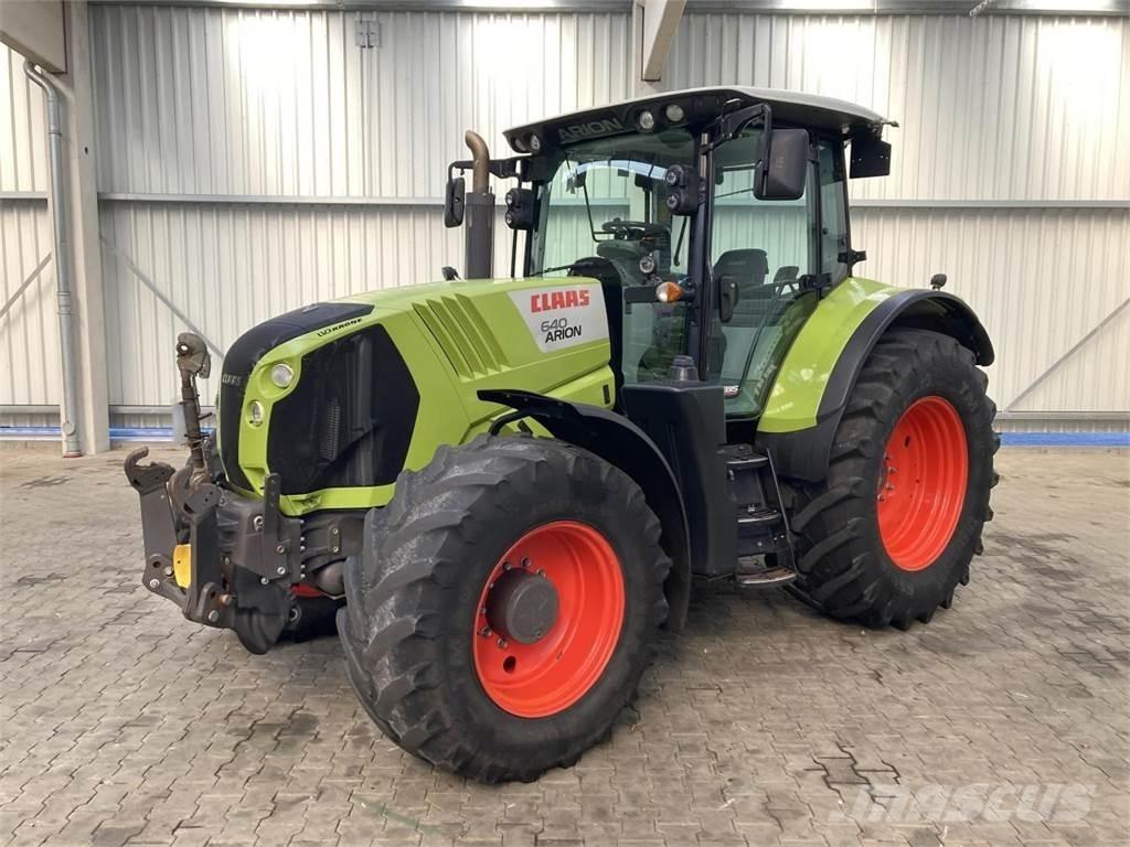 CLAAS Arion 640 Traktorok