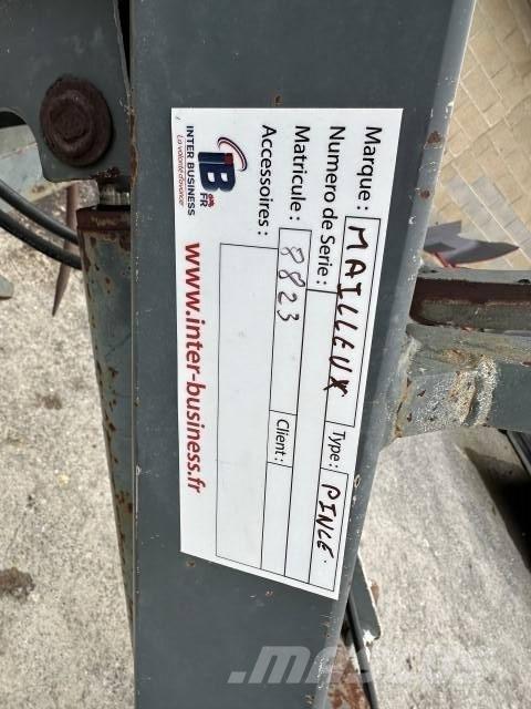 MAILLEUX MANIBALLE Bálafogó