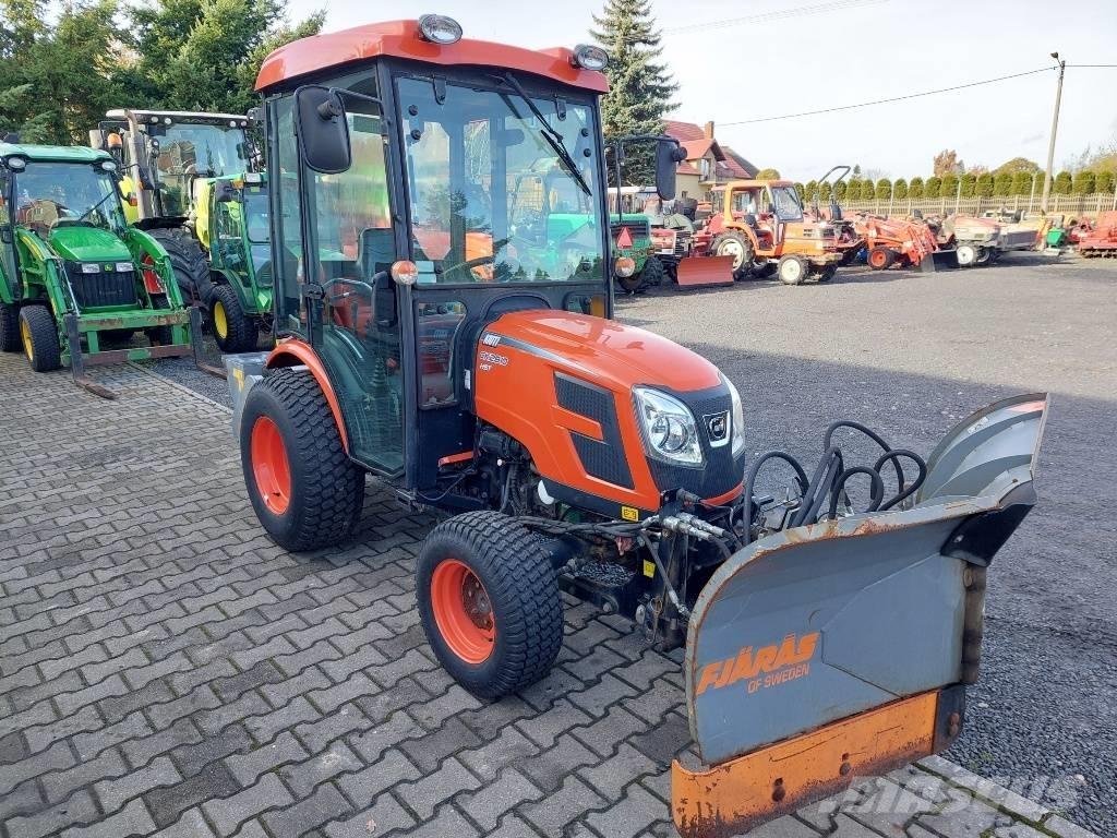 Kioti CK 2810 HST Kompakt traktorok