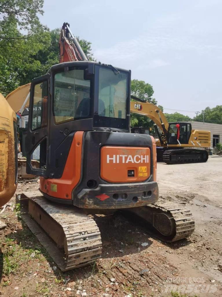Hitachi ZX 55USR Mini kotrók < 7t