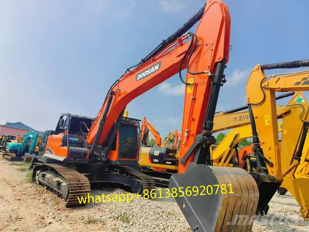 Doosan DX 225 Lánctalpas kotrók