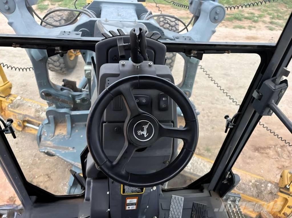 DEERE 772GP Gréderek