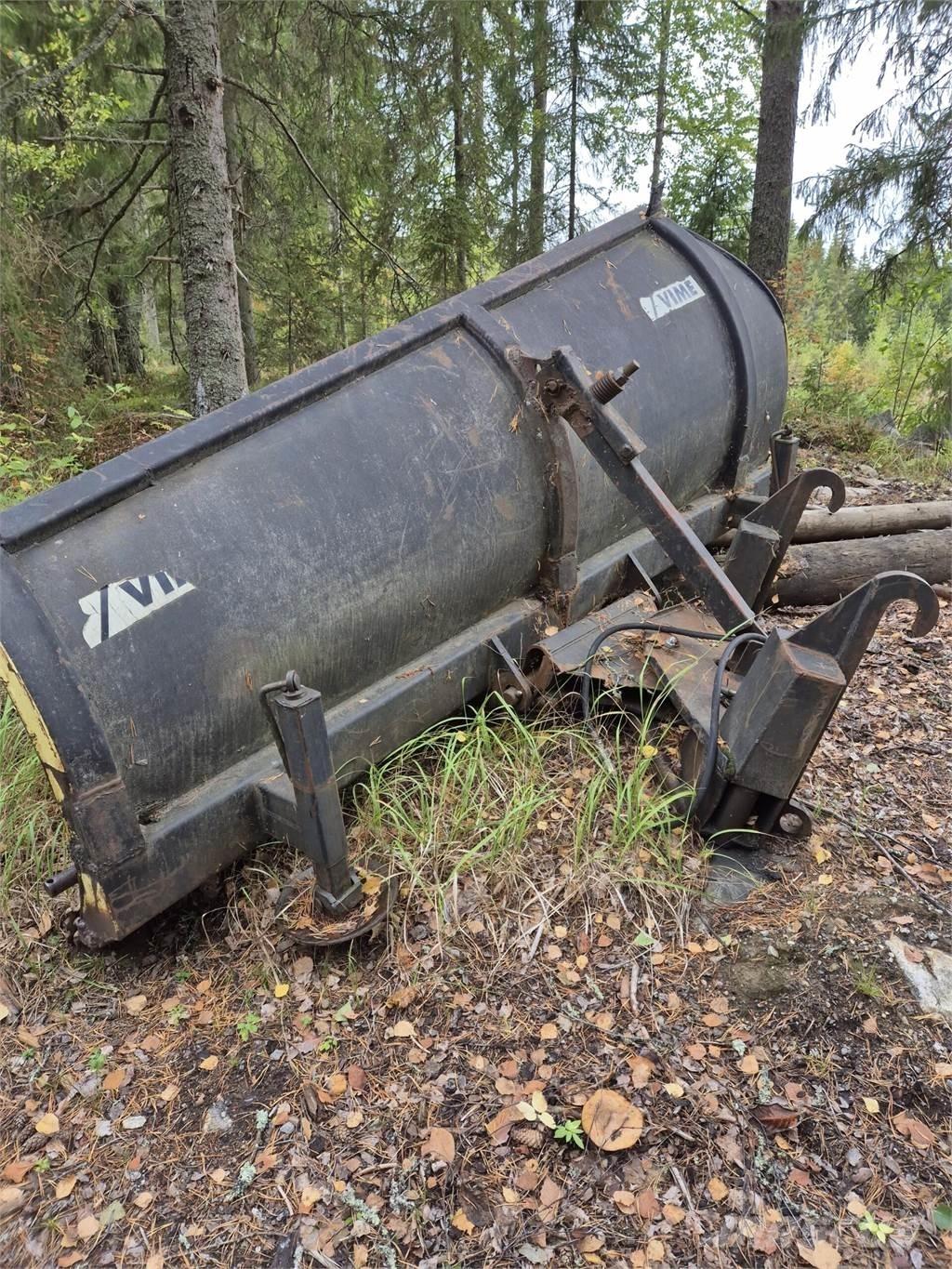  VIME 3400 Hóeltakarítók