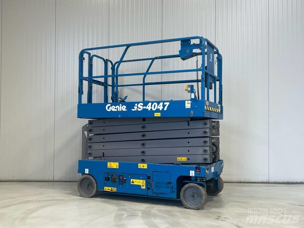 Genie GS-4047 Ollós emelők