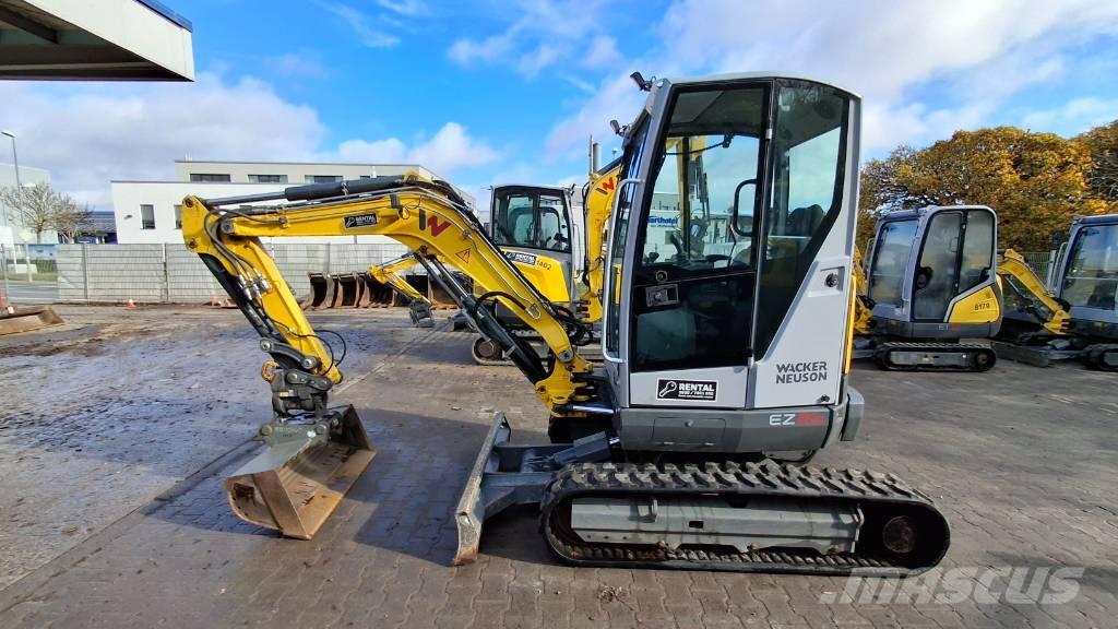 Wacker Neuson EZ26 Lánctalpas kotrók