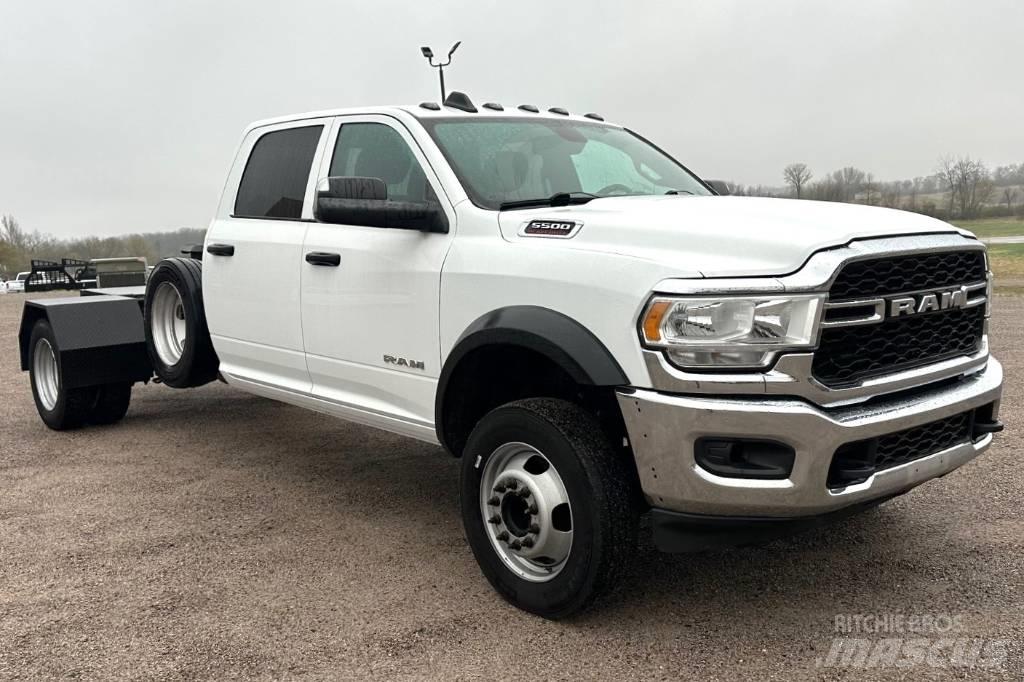 RAM 5500 TRADESMAN Fülkés alváz