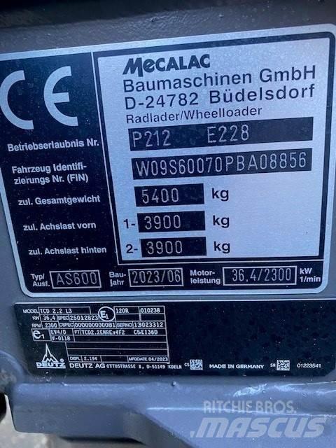Mecalac AS600 Gumikerekes homlokrakodók