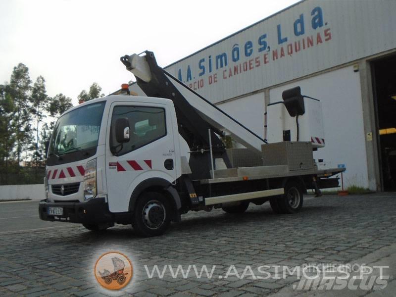 Renault Maxity Teherautóra szerelt emelők és állványok