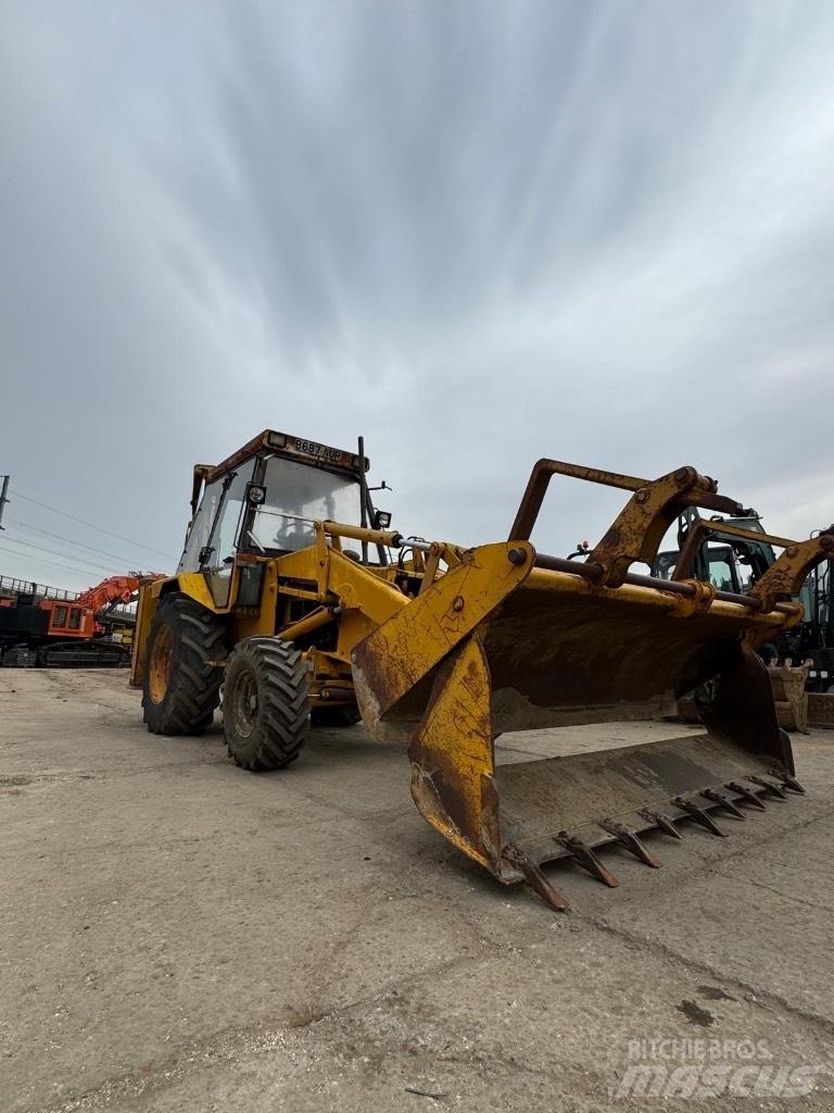 JCB 3 CX Kotrórakodók