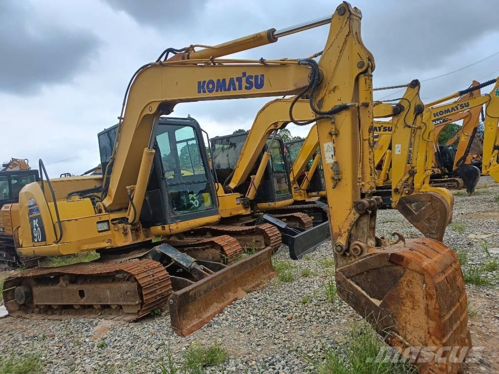 Komatsu PC 90 Lánctalpas kotrók