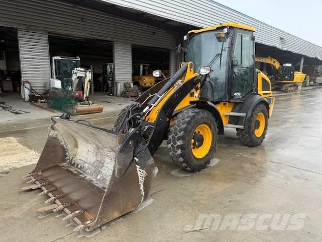 JCB 409 Gumikerekes homlokrakodók