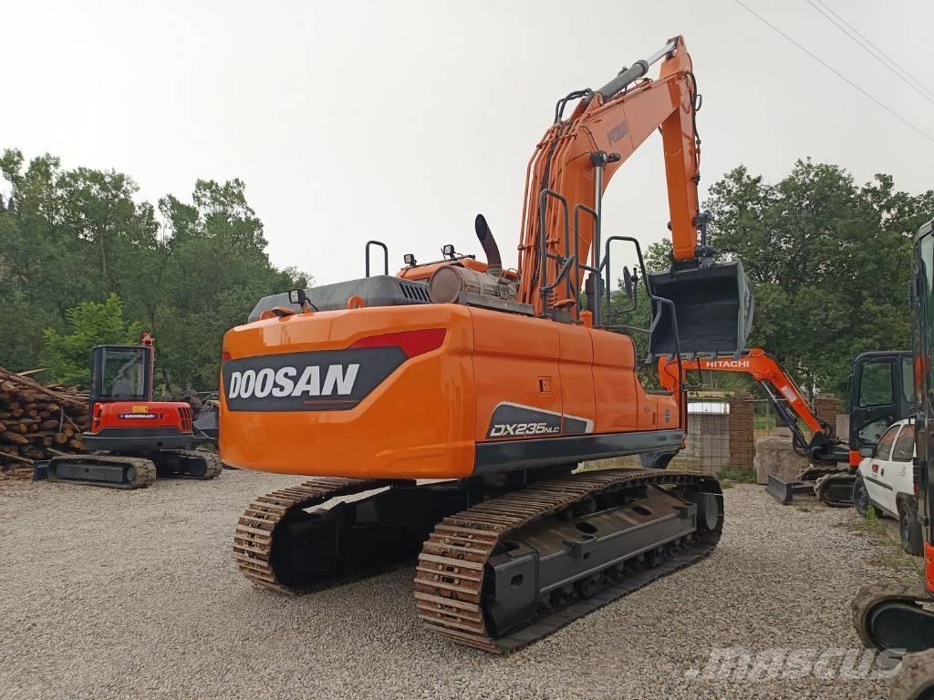 Doosan DX 235 NLC-5 Lánctalpas kotrók