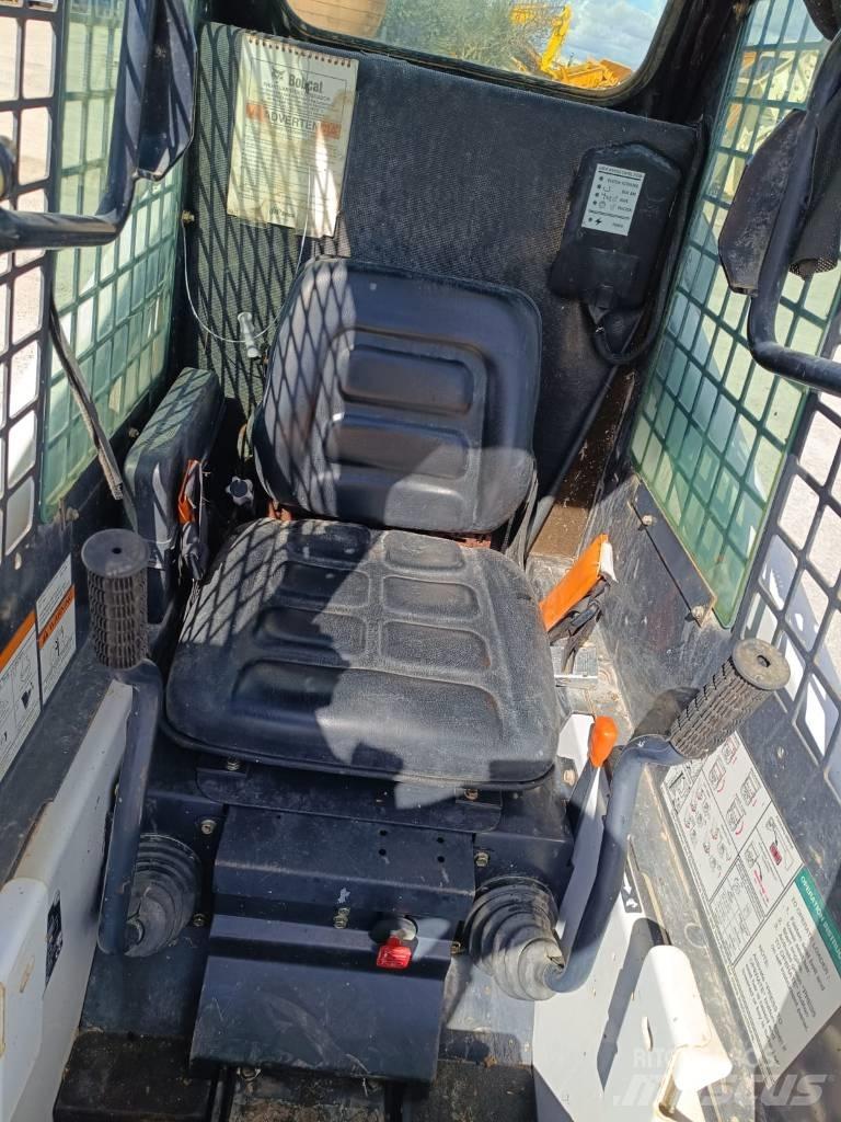 Bobcat 463 Kompaktrakodók