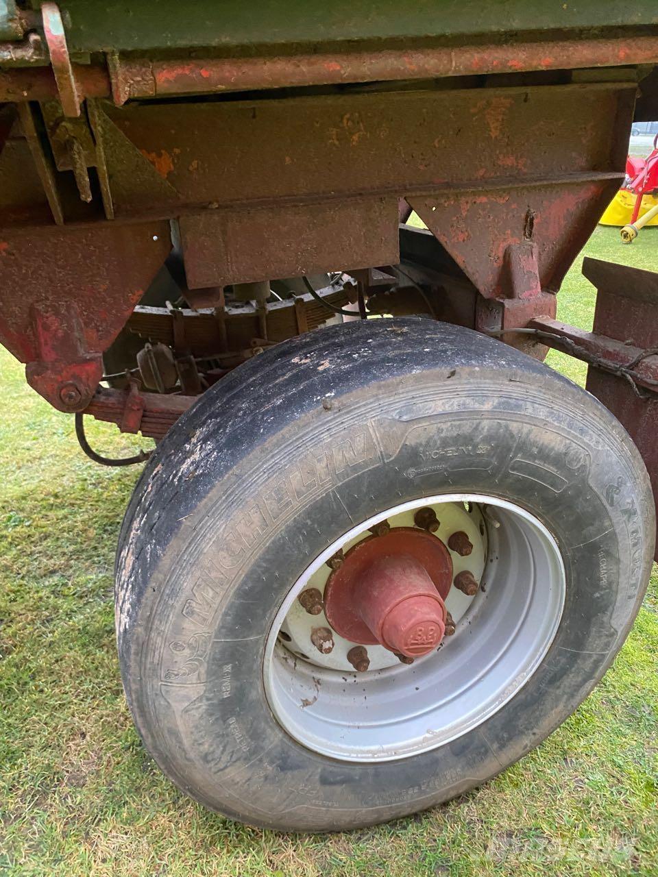 Blumhardt 16t Billenő pótkocsik