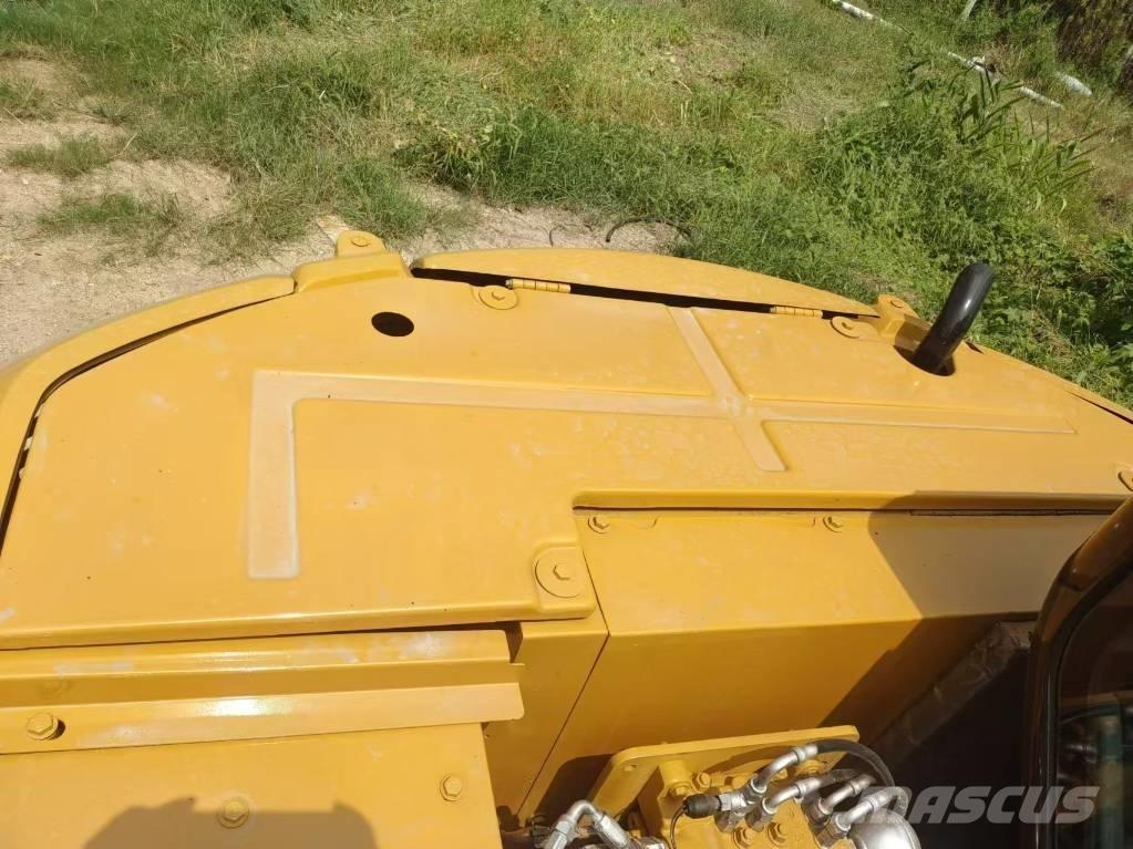 CAT 308 E2 Közepes (midi) kotrók 7 t - 12 t