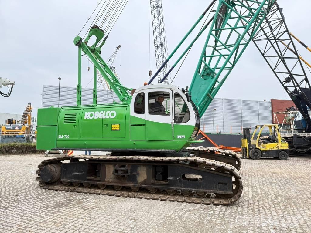 Kobelco BM 700 Lánctalpas daruk