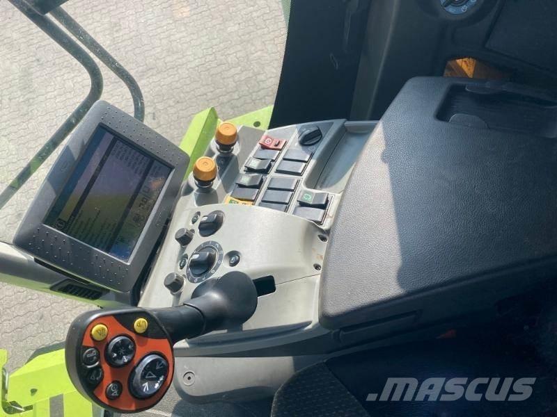CLAAS LEXION 620 Kombájnok